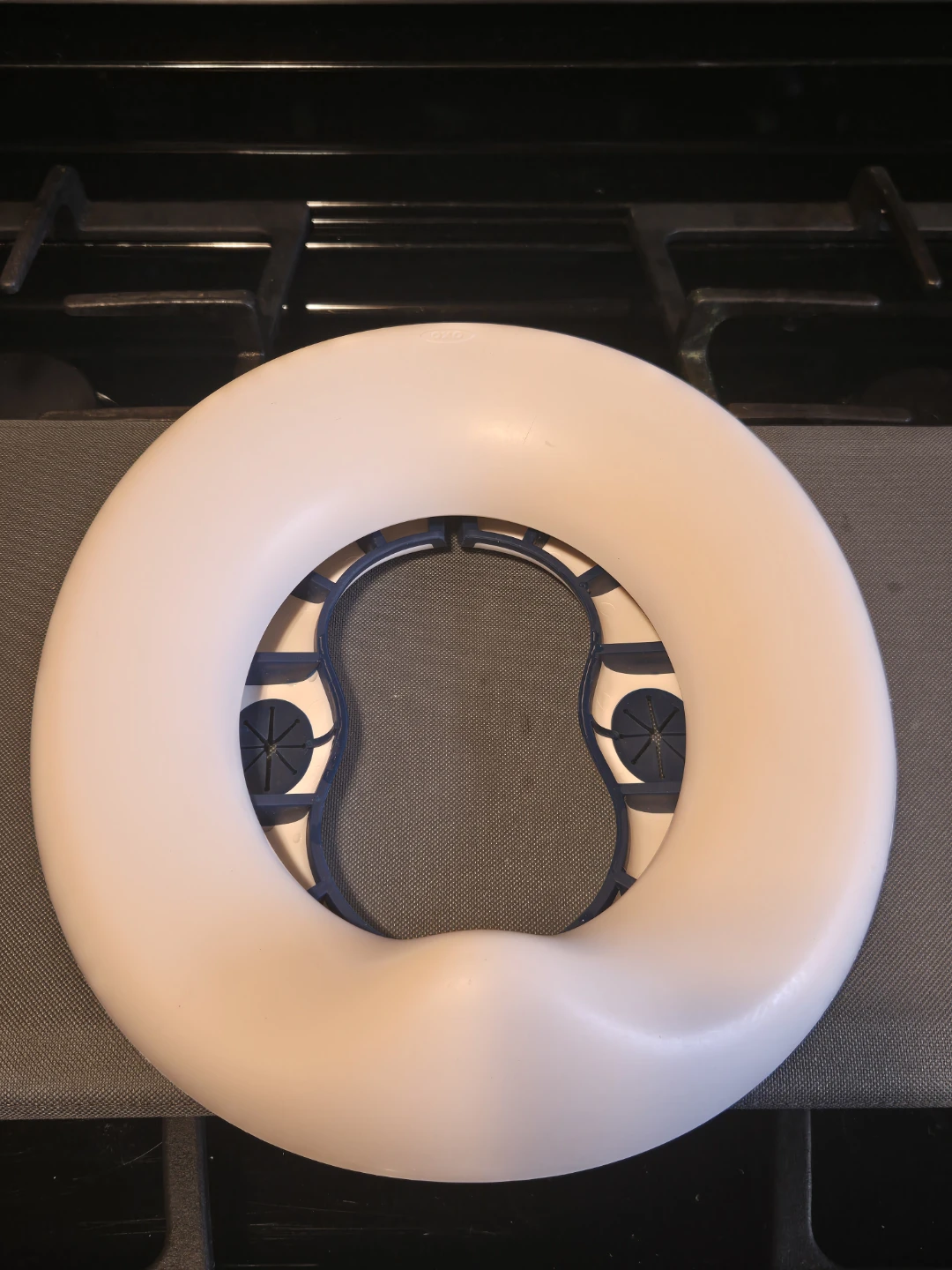 Premium OXO Tot 2-in-1 Go Portable Potty - Spotless Condition! - photo 5