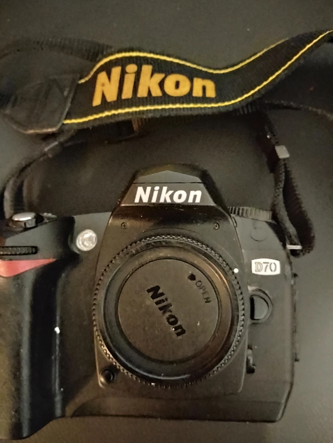 Nikon D70 DSLR Camera