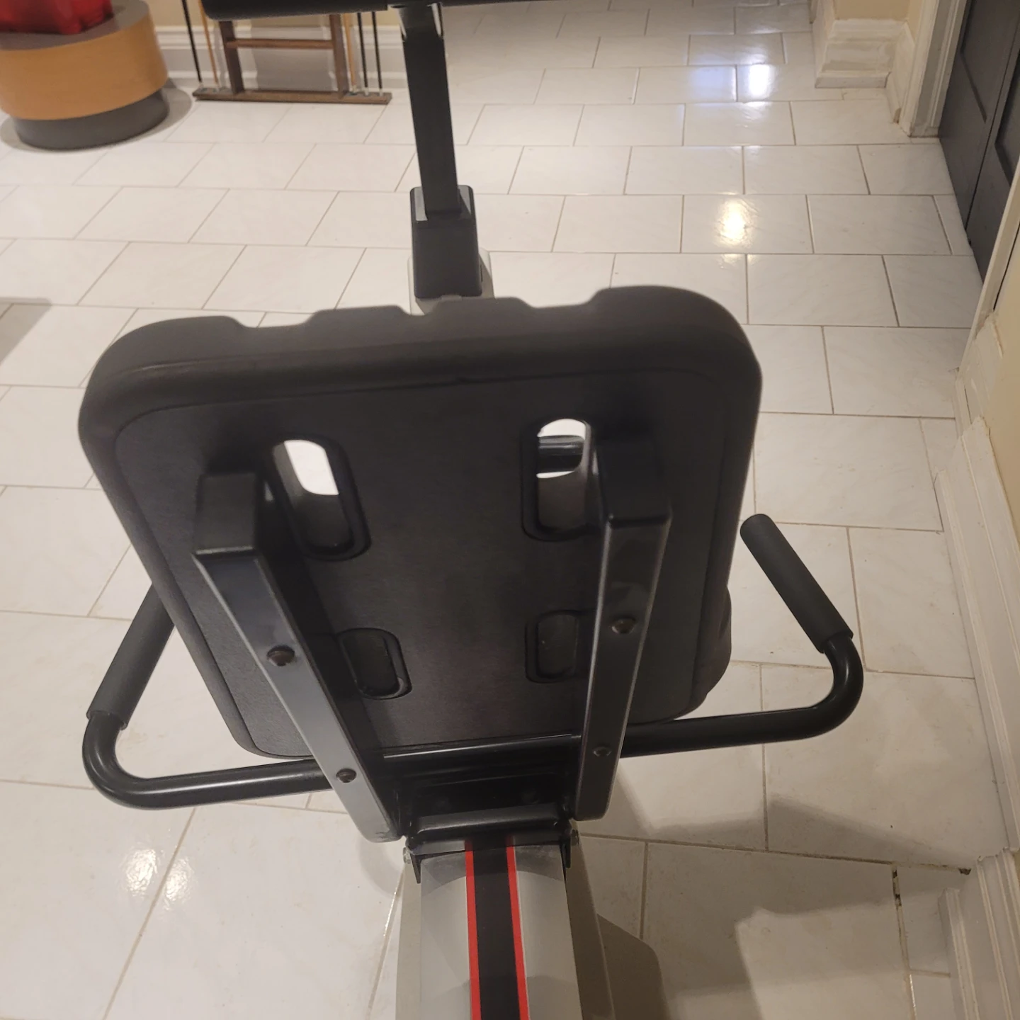 Life Fitness Bike - photo 3