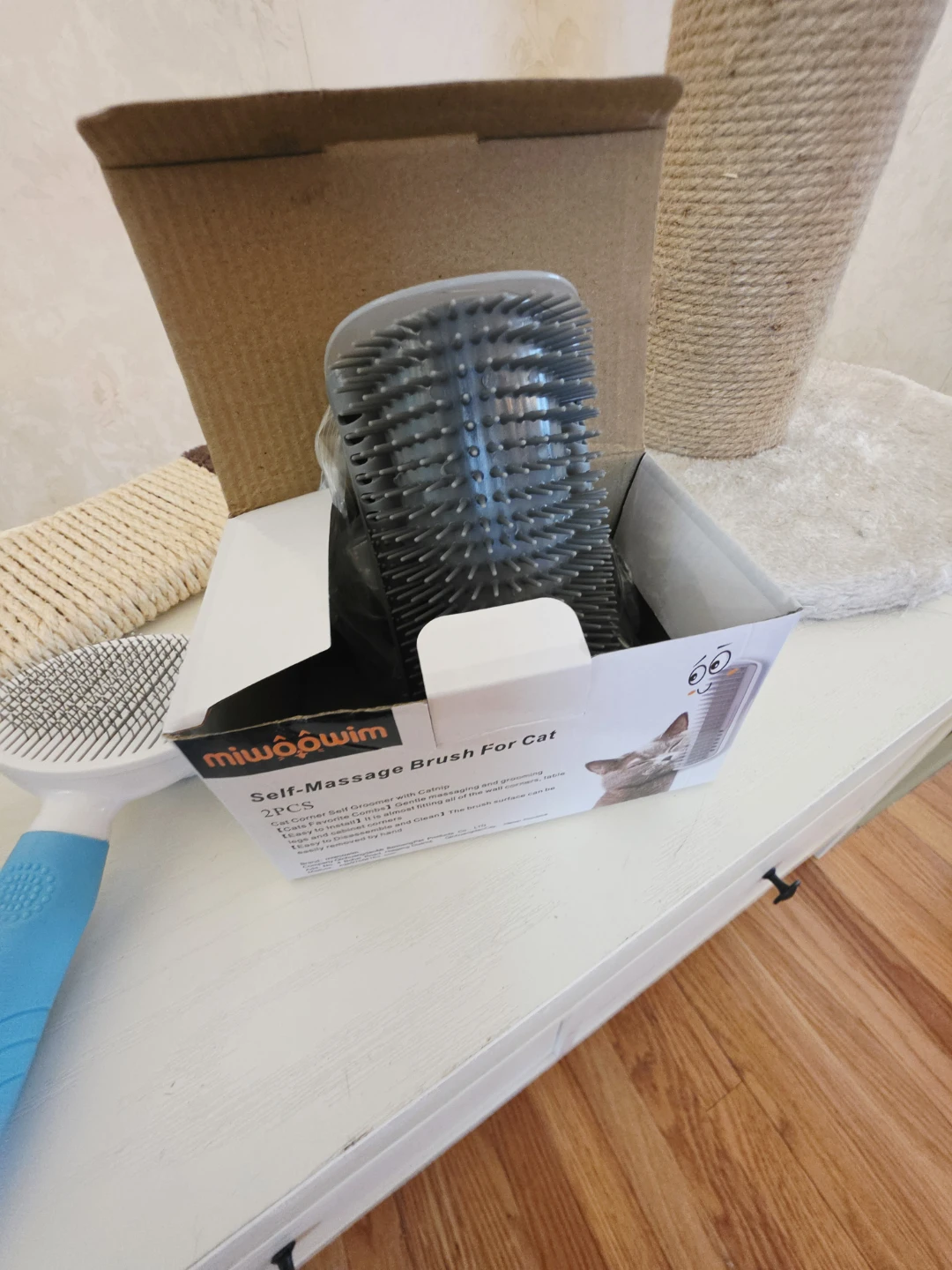Cat scratch post bundle - photo 2