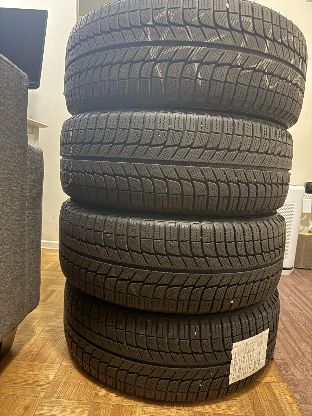 Four Michelin X-Ice Studless Tires 225/55 R18 - photo 4