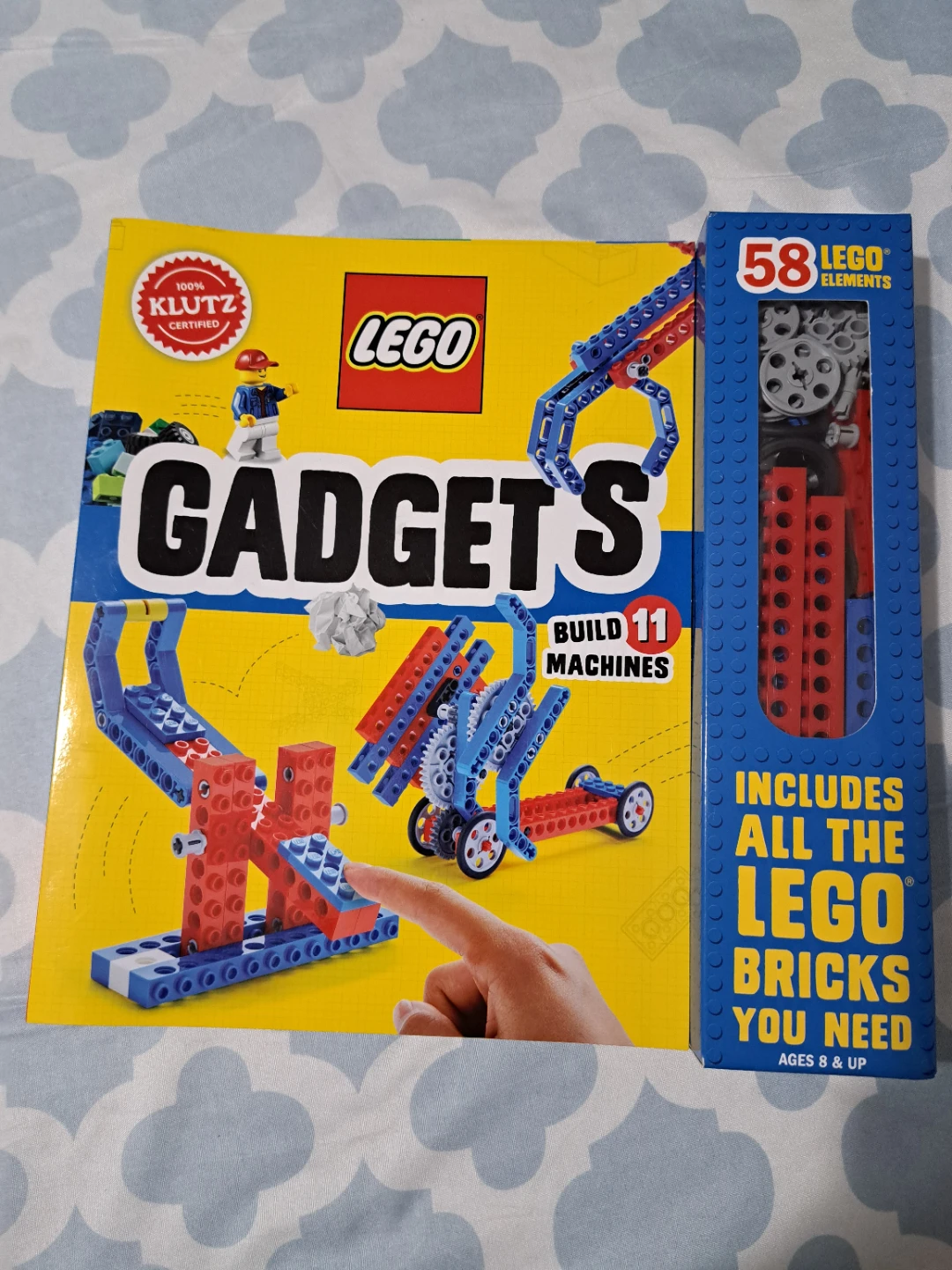 LEGO Gadgets Klutz Book with 58 Elements