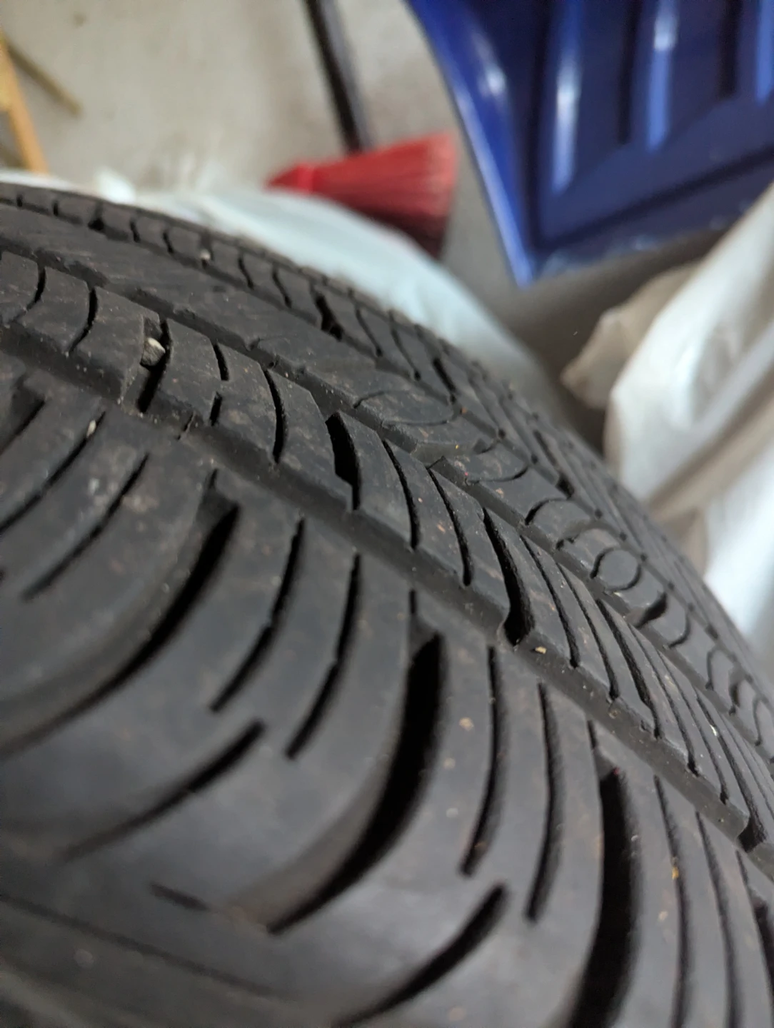 Continental Tire 255/40R19 with Audi Rim - photo 4