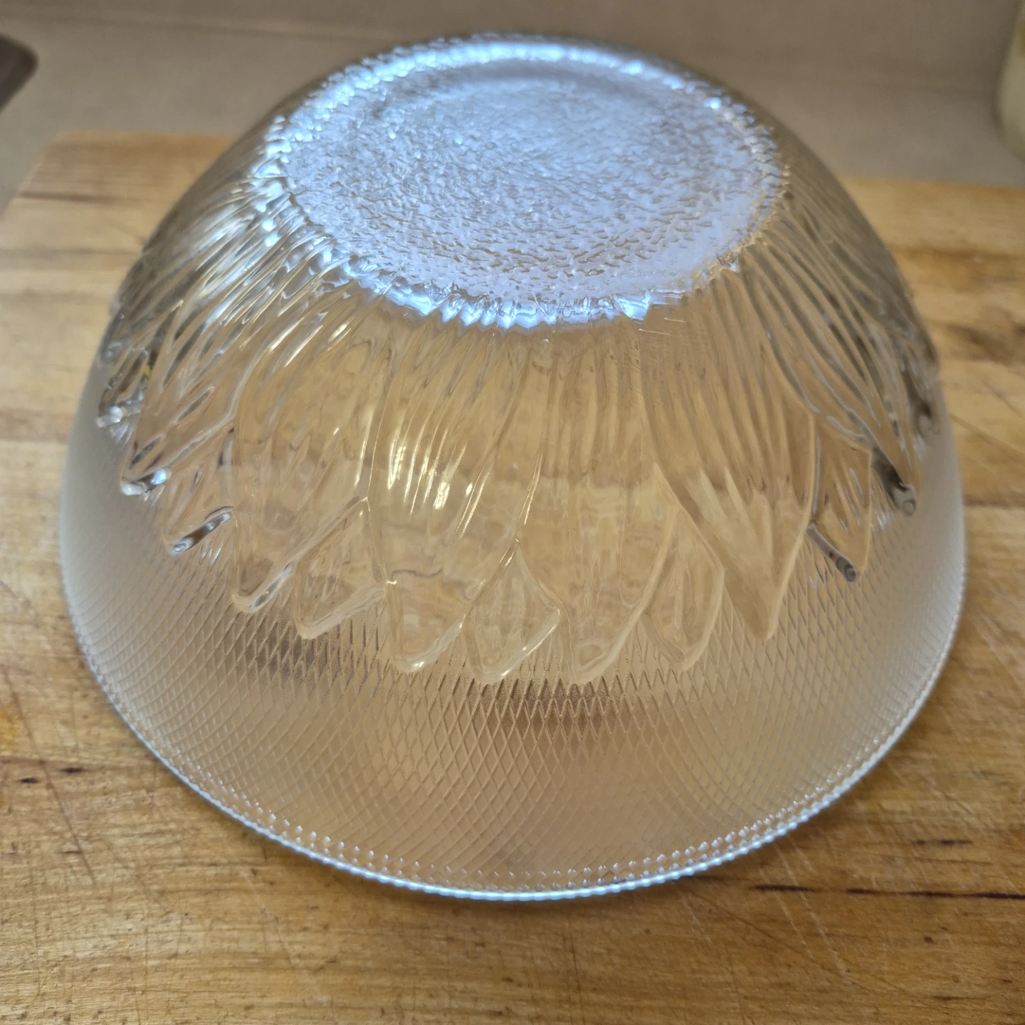 Vintage 1950's Sunfllower Glass Serving Bowl - photo 3