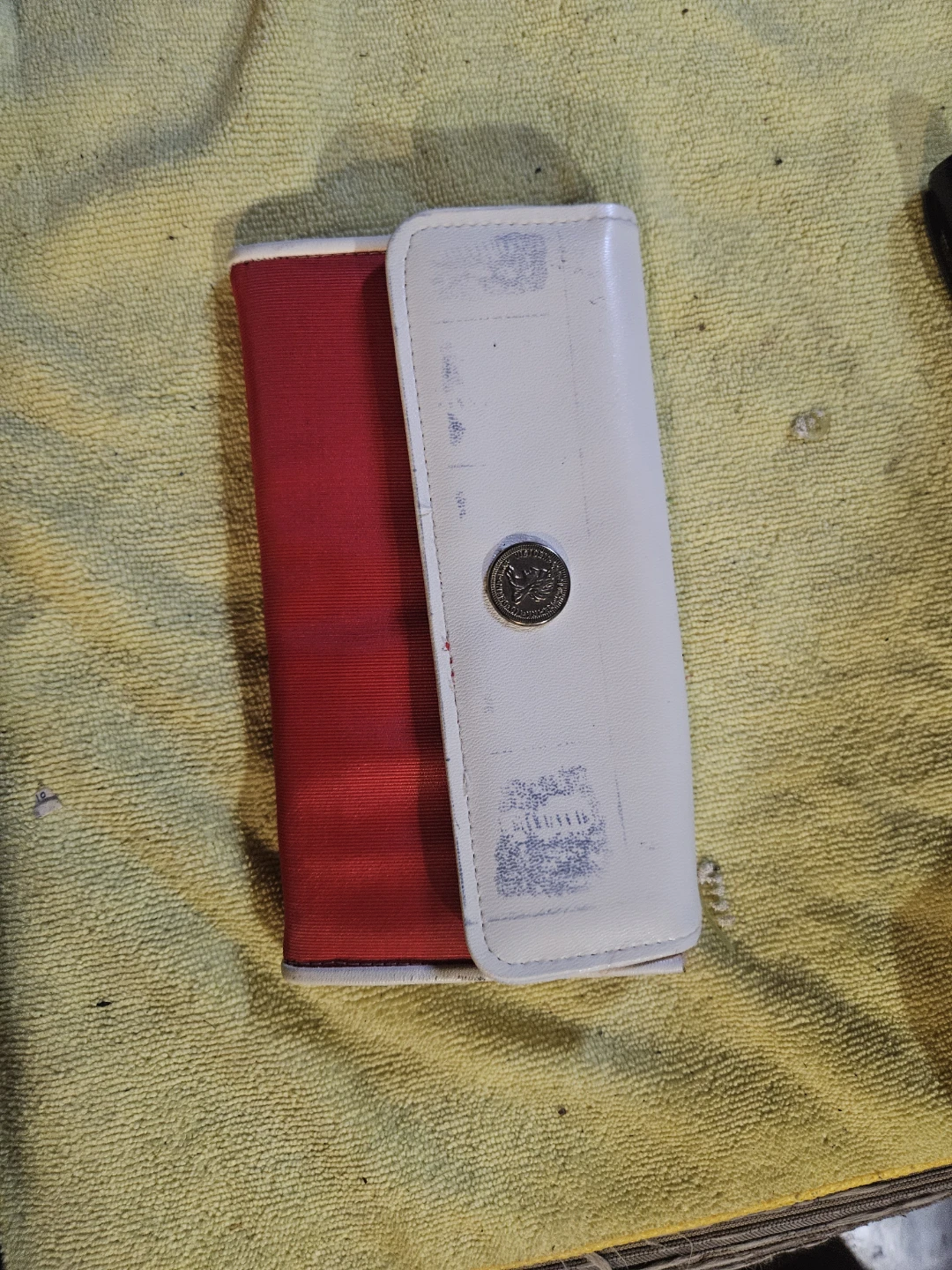 Red and White Bifold Wallet Clutch - photo 2