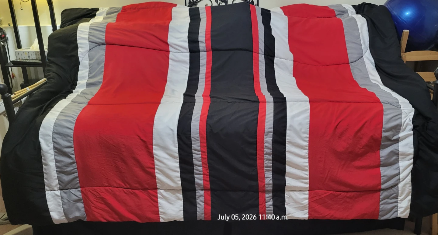 Red, Black, White, and Grey Striped Comforter Set - photo 2