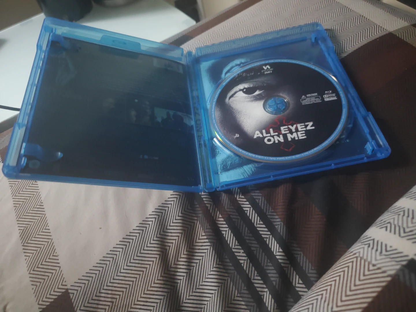 All Eyez On Me Blu-ray - photo 4