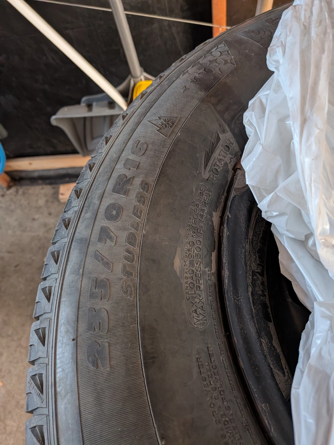 Ford Winter tires and rims - photo 4