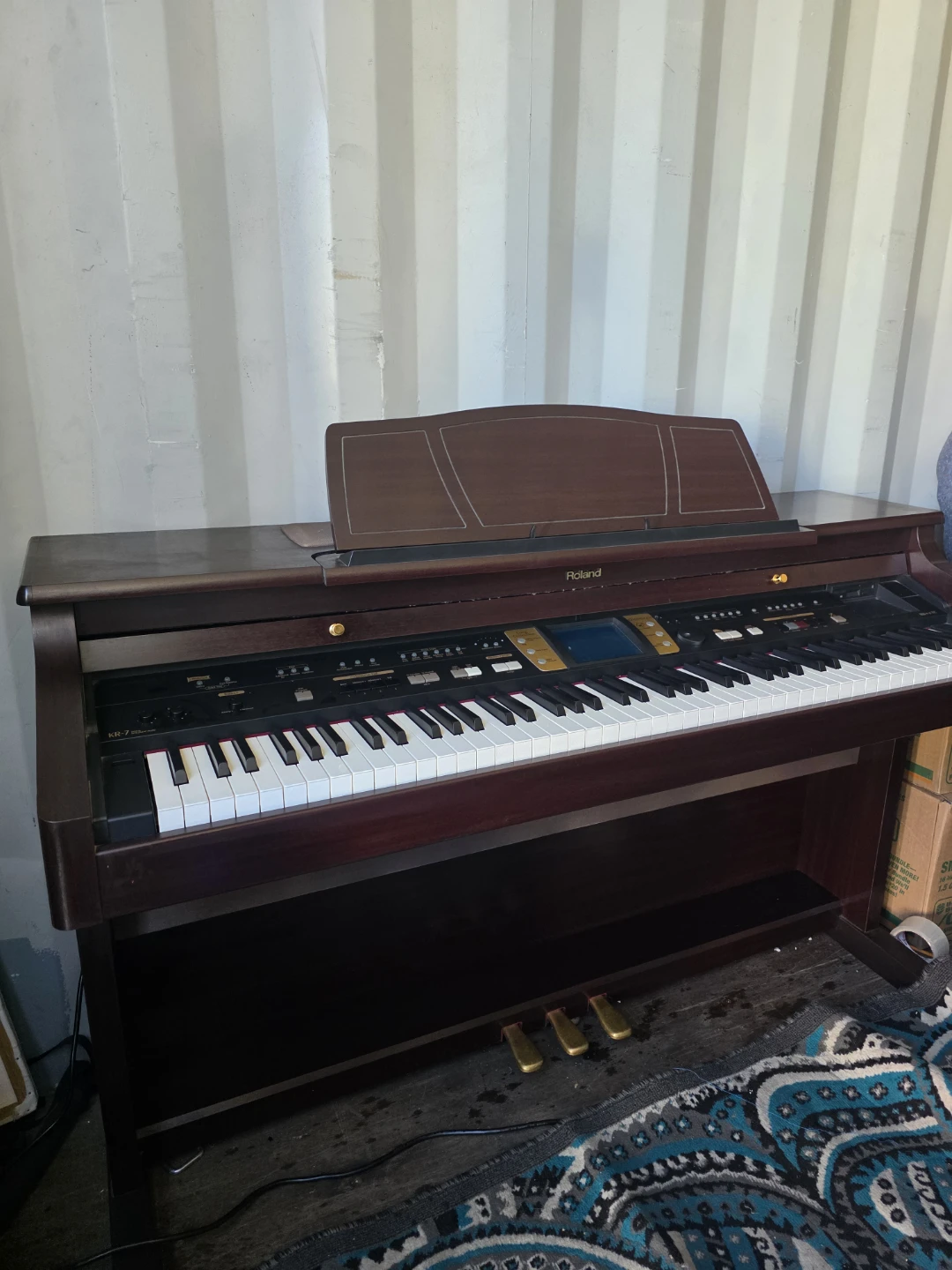 Roland KR-7 Intelligent Digital Piano