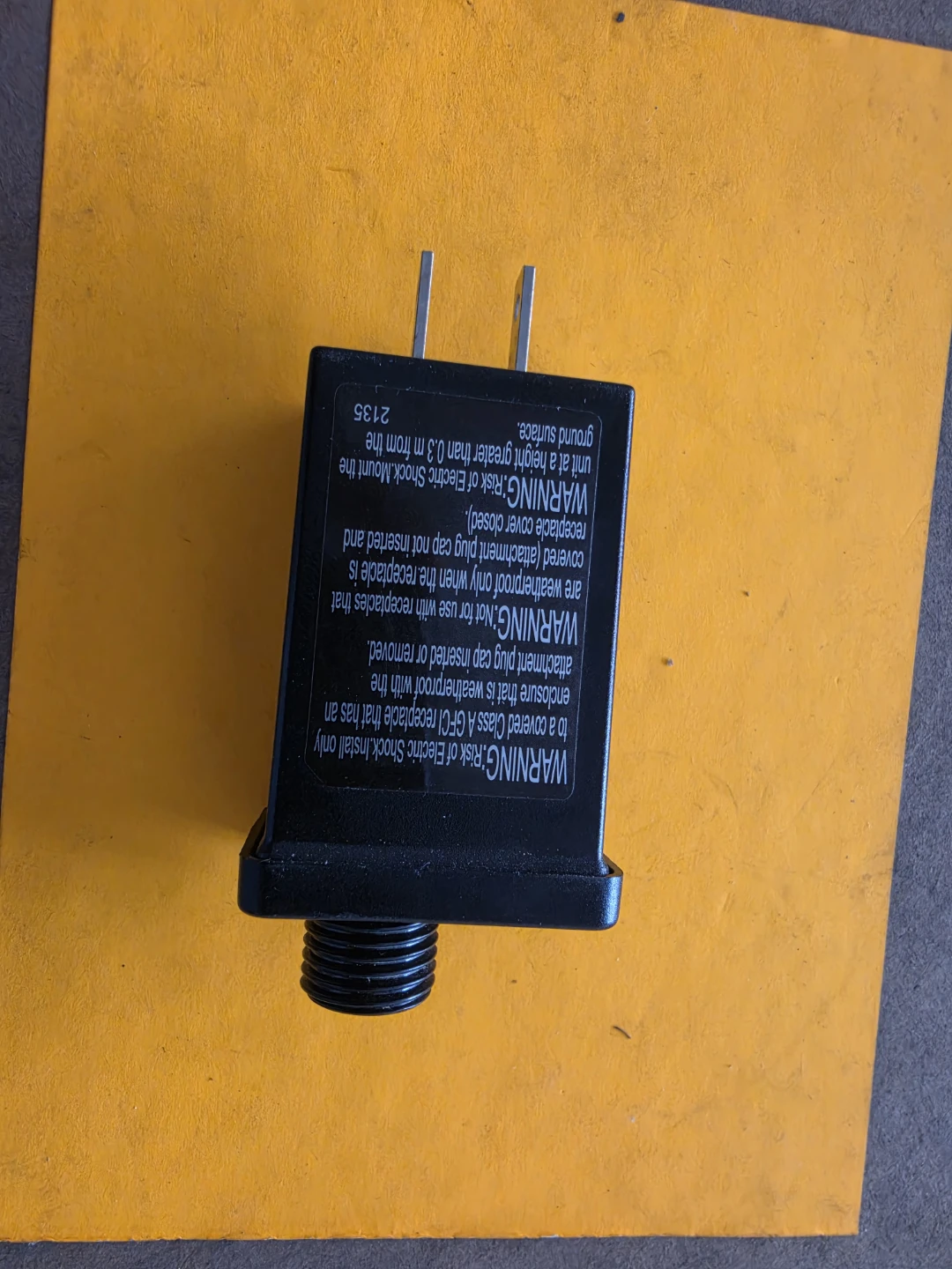 Dongguan Ronghang 12V Power Adapter (Item #005) - photo 2