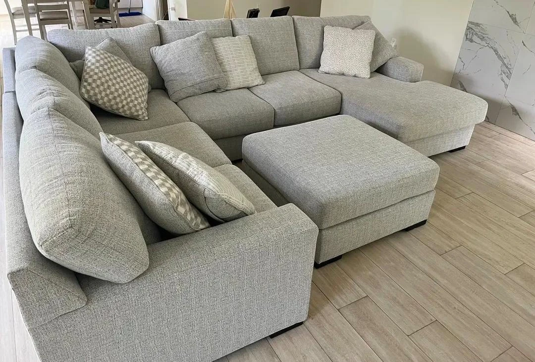 Large Gray Sectional Sofa with Ottoman - photo 2