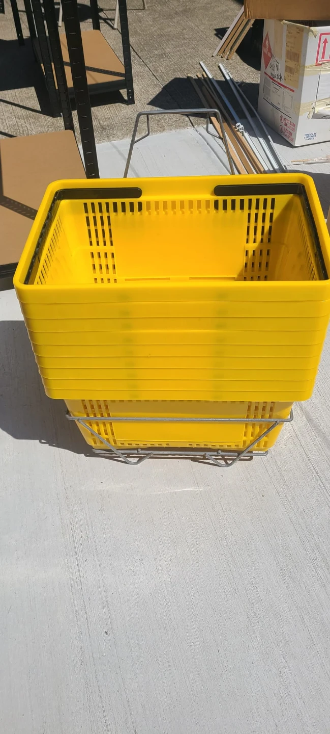 Plastic Shopping Baskets - photo 3