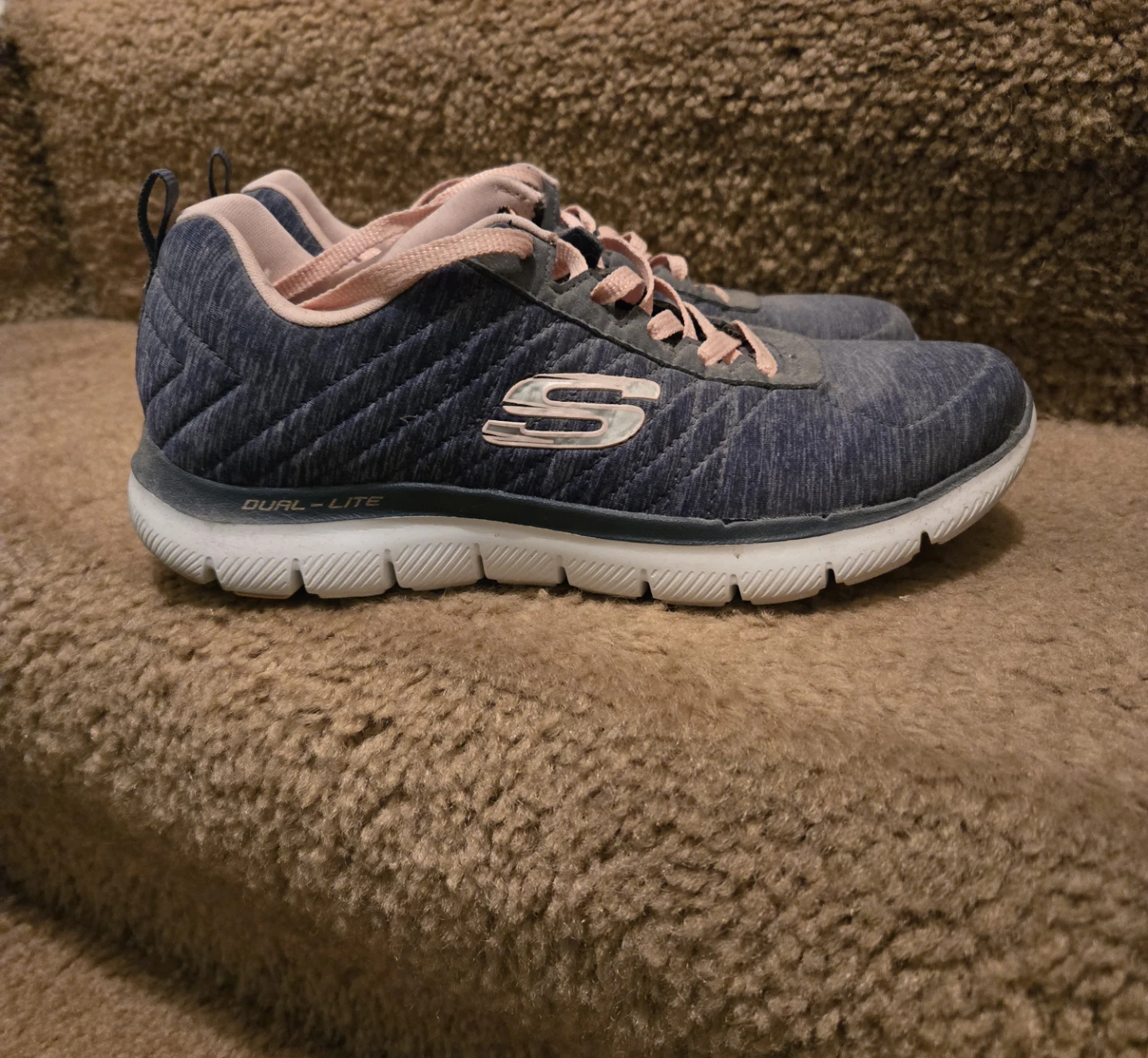 Skechers Air-Cooled Sneakers Navy Pink Size 6.5 - photo 2