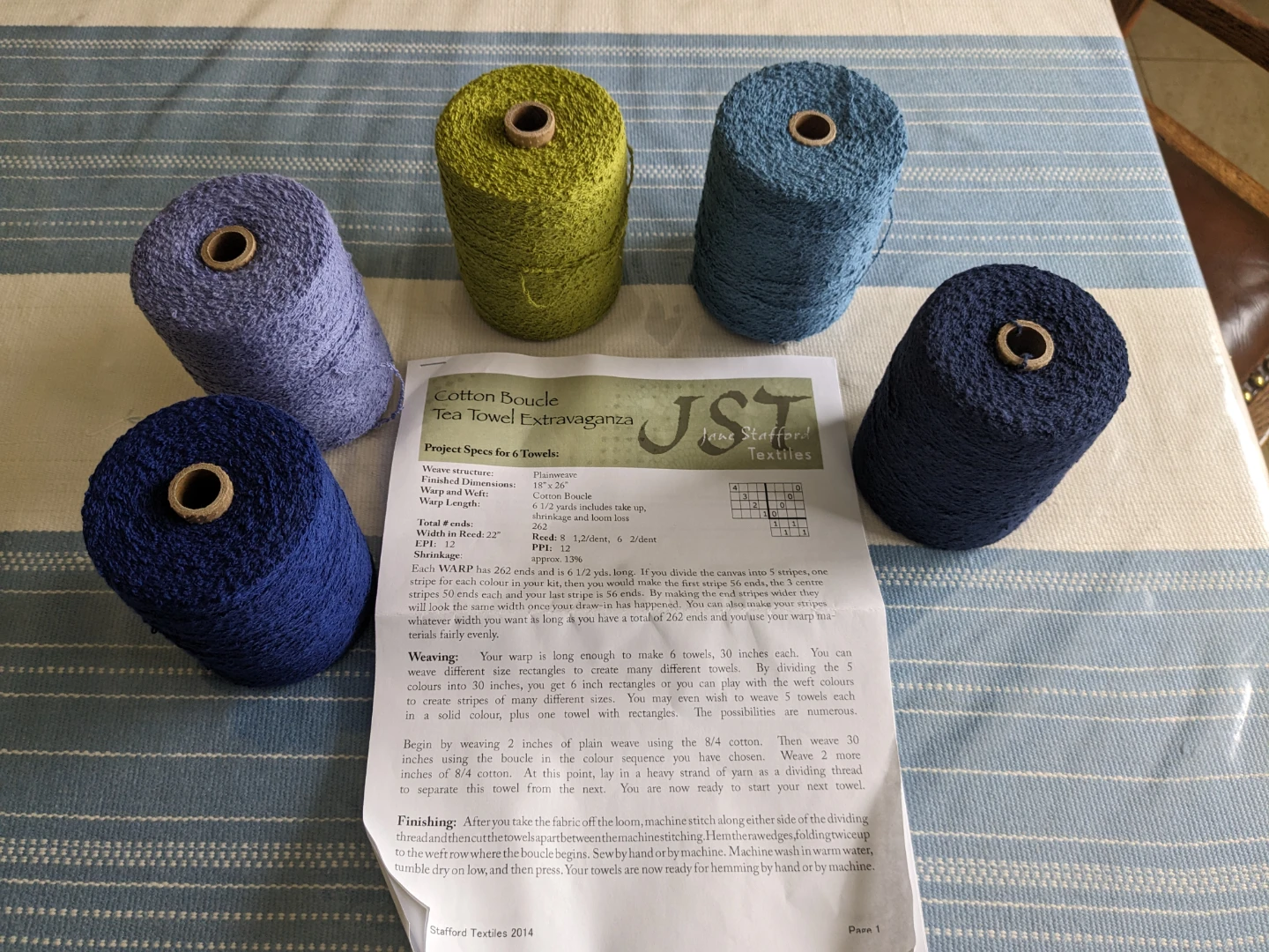 Floor Loom with Weaving Supplies and Kits - photo 5