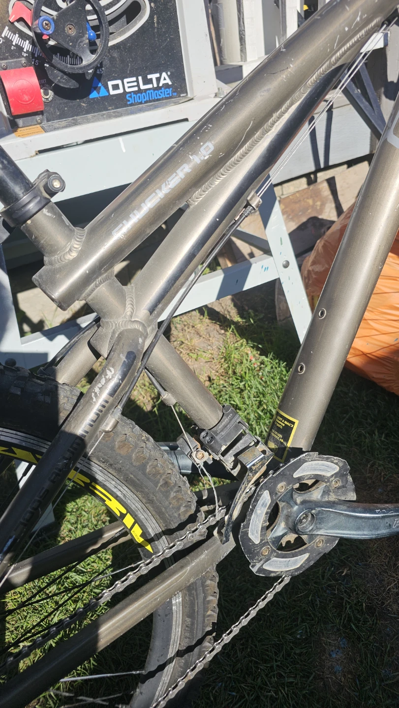 GT Chucker 1.0 Mountain Bike - photo 5