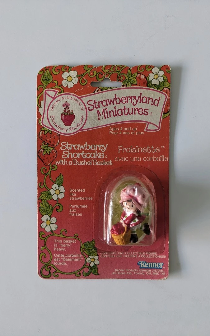 Vintage Kenner Strawberry Shortcake Miniature