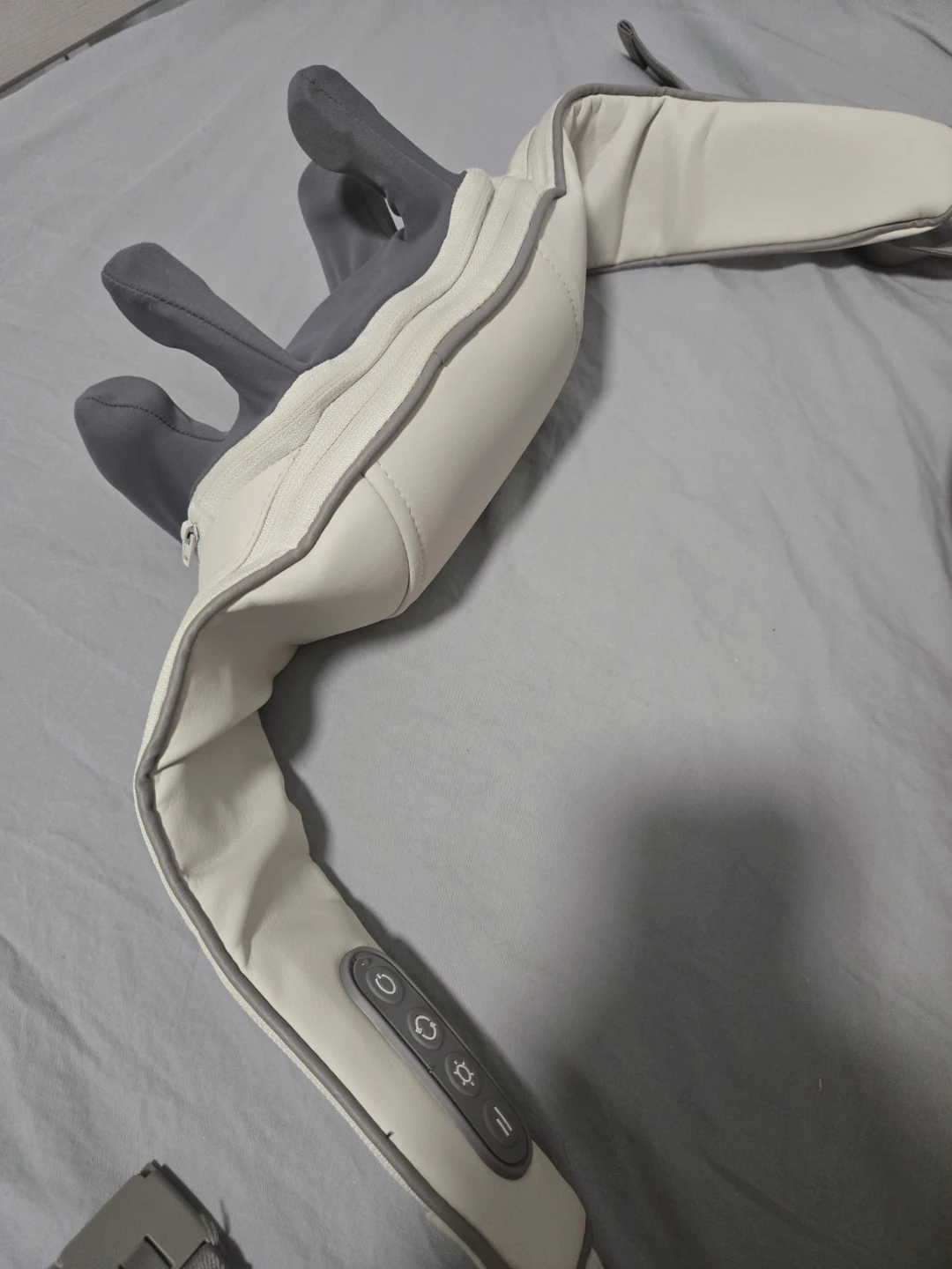 Electric Shoulder and Neck Massager - photo 2