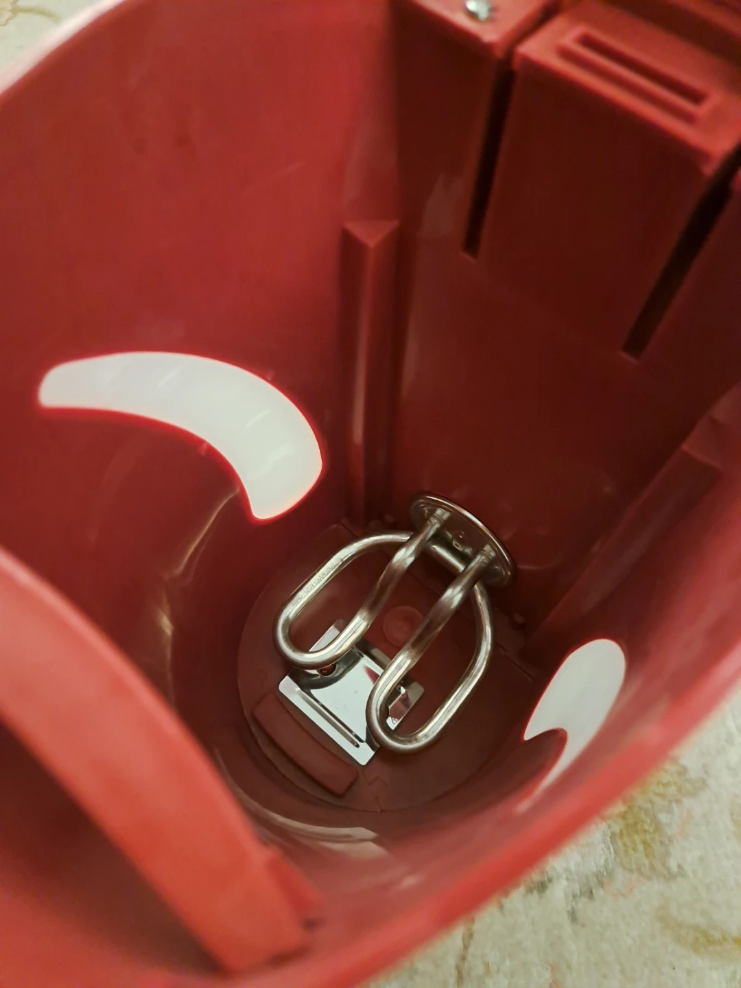 Salton 1.7L Red Electric Kettle - photo 3