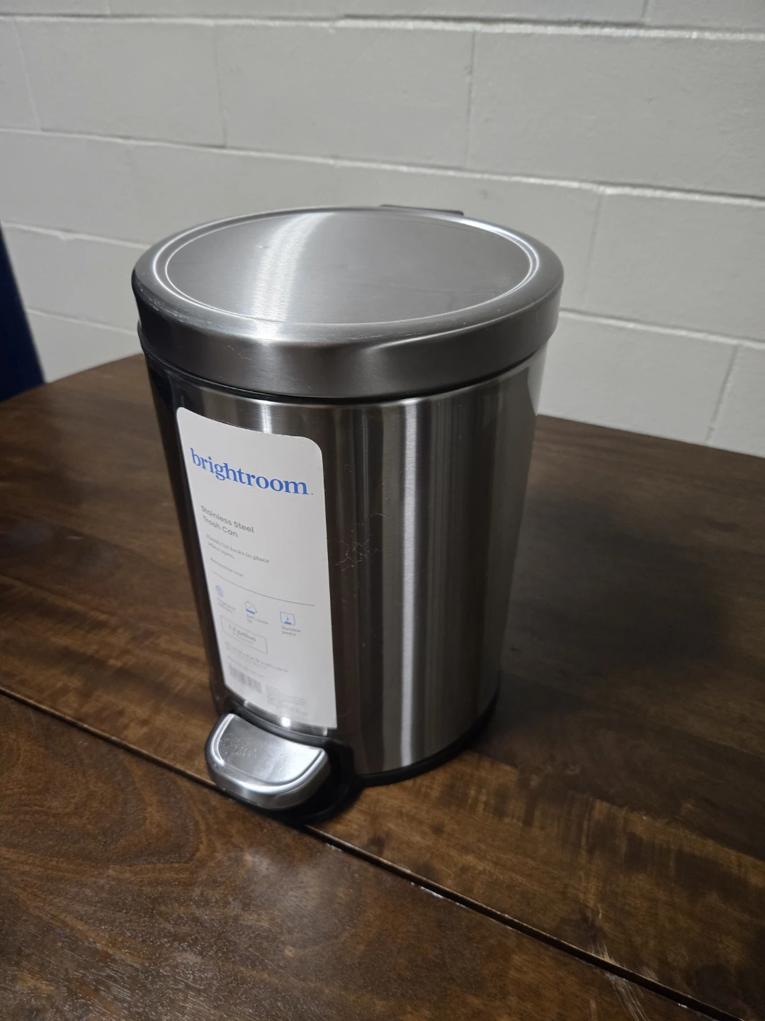 Stainless Steel Foot Pedal Trash Can 1.3 Gallon / 5L - photo 2