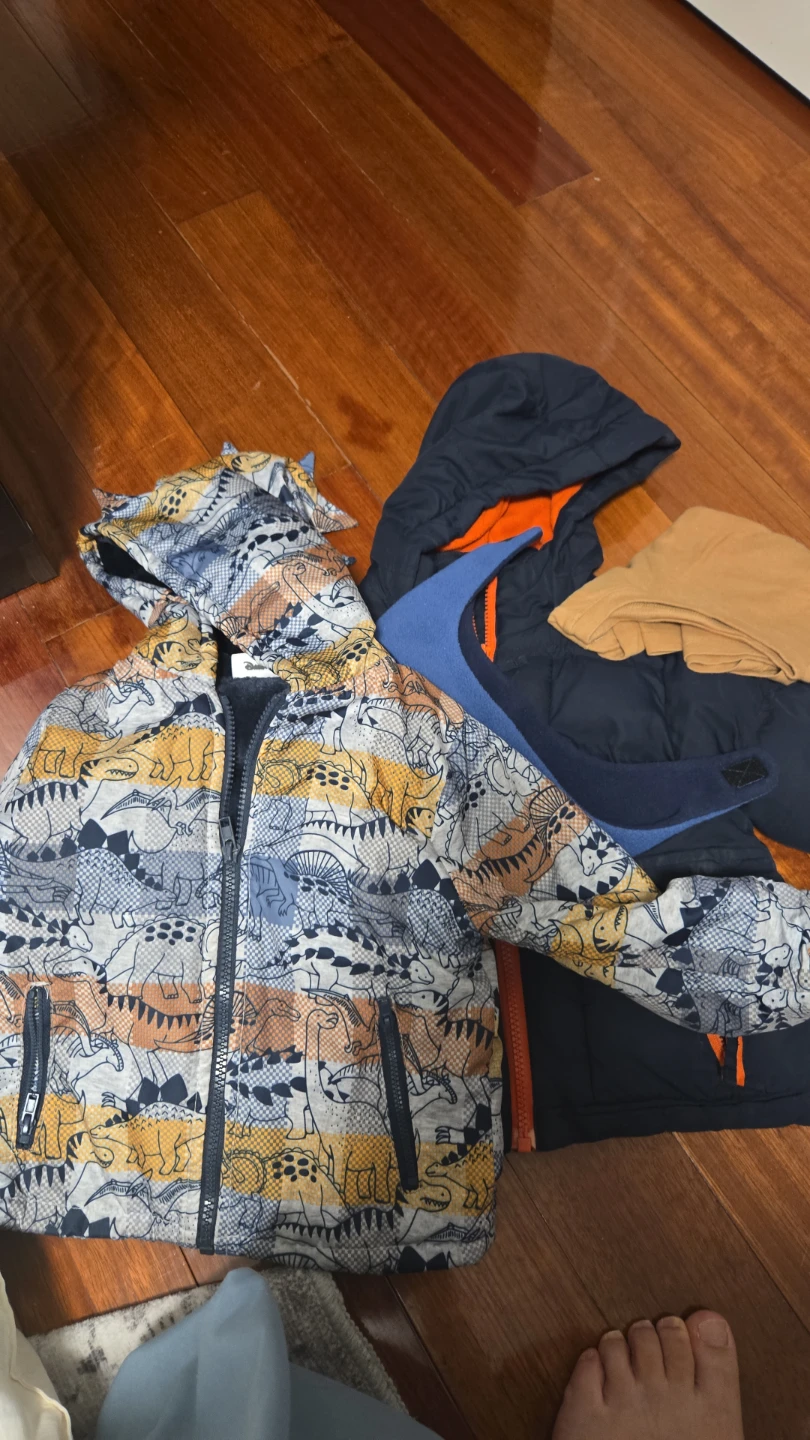Children's Dinosaur Print Hooded Jacket 🏈