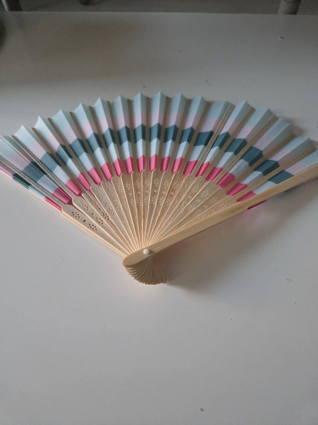 Striped Folding Hand Fan - photo 2