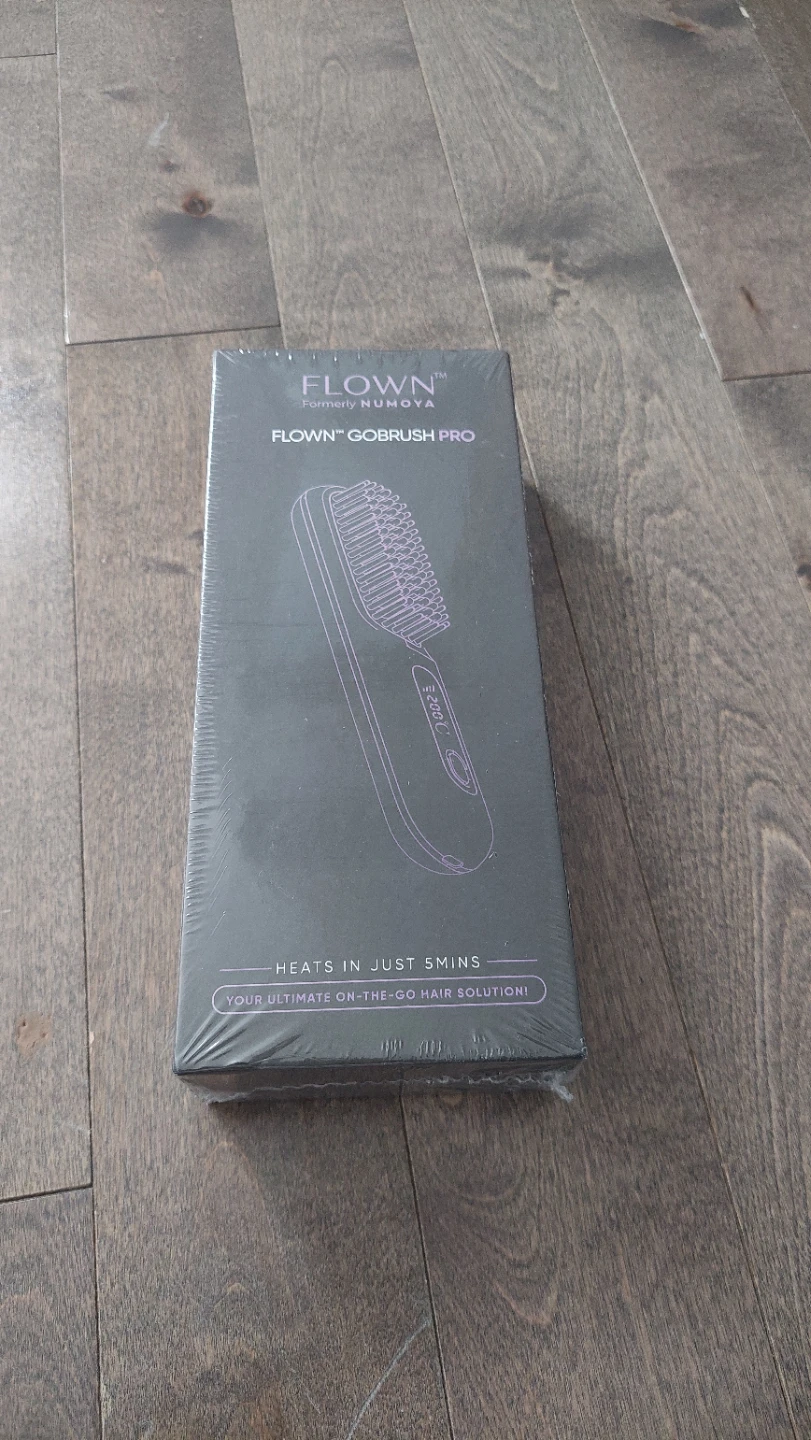 FLOWN GoBrush Pro - Cordless Hair Straightening Brush