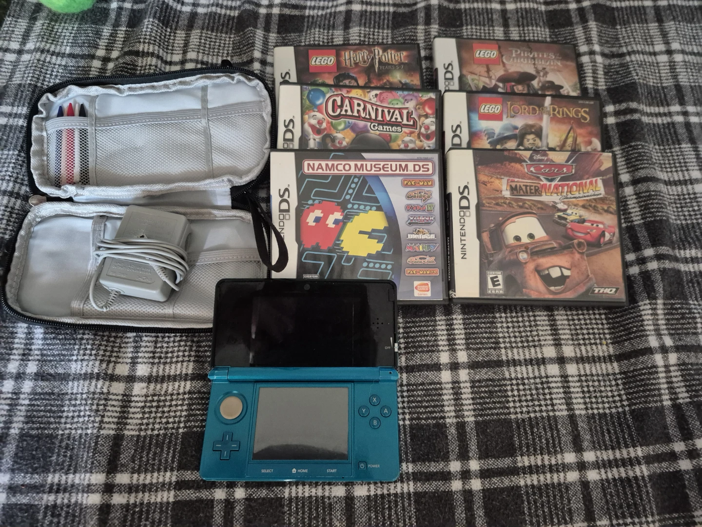 Nintendo 3DS Aqua Blue bundle for sale