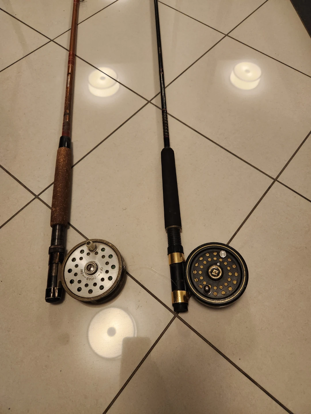 🇨🇦 2 Vintage Fly rods with reel and line - 30$ each - photo 2