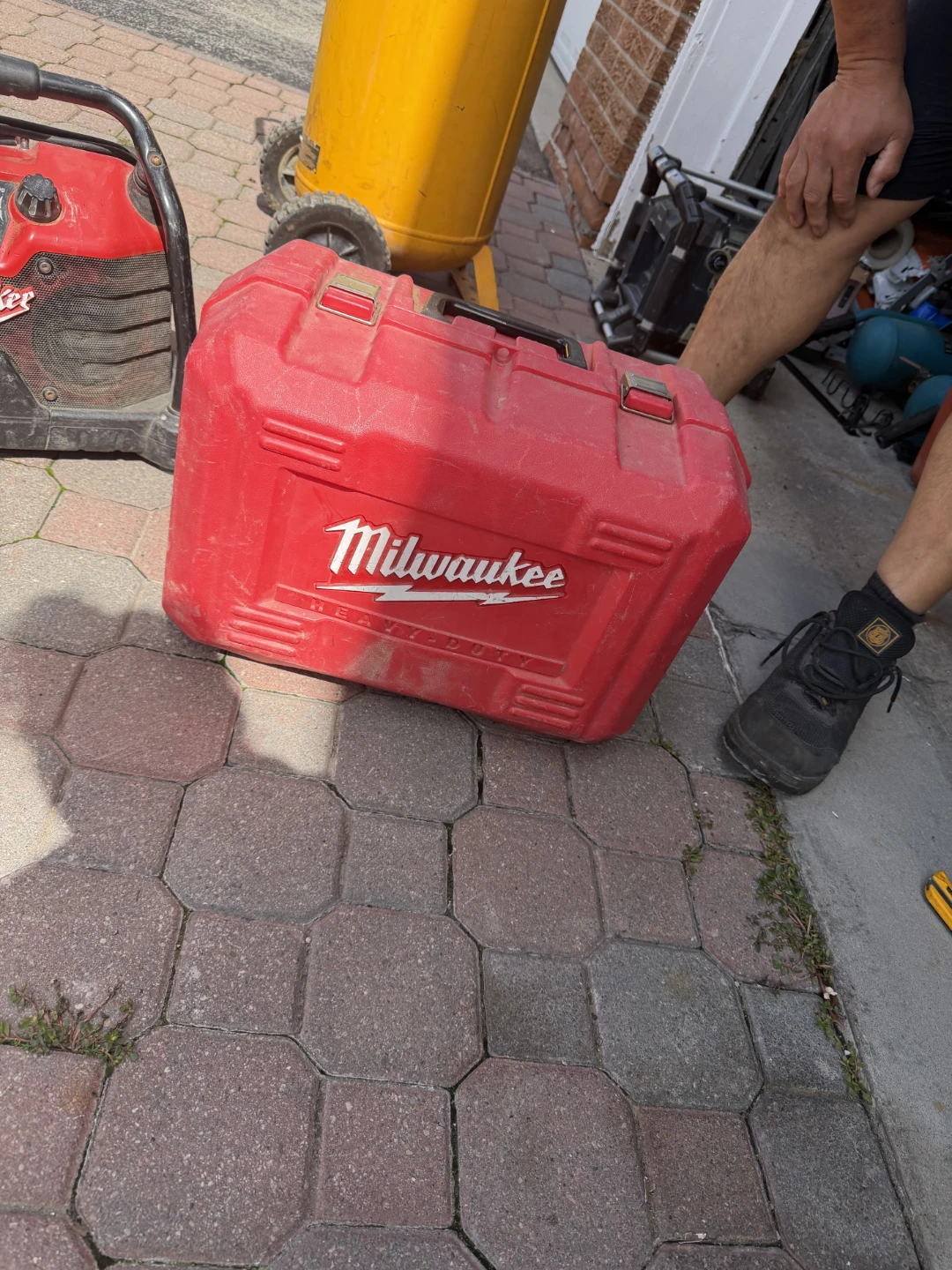 Milwaukee 7-1/4 inch Circular Saw with Case