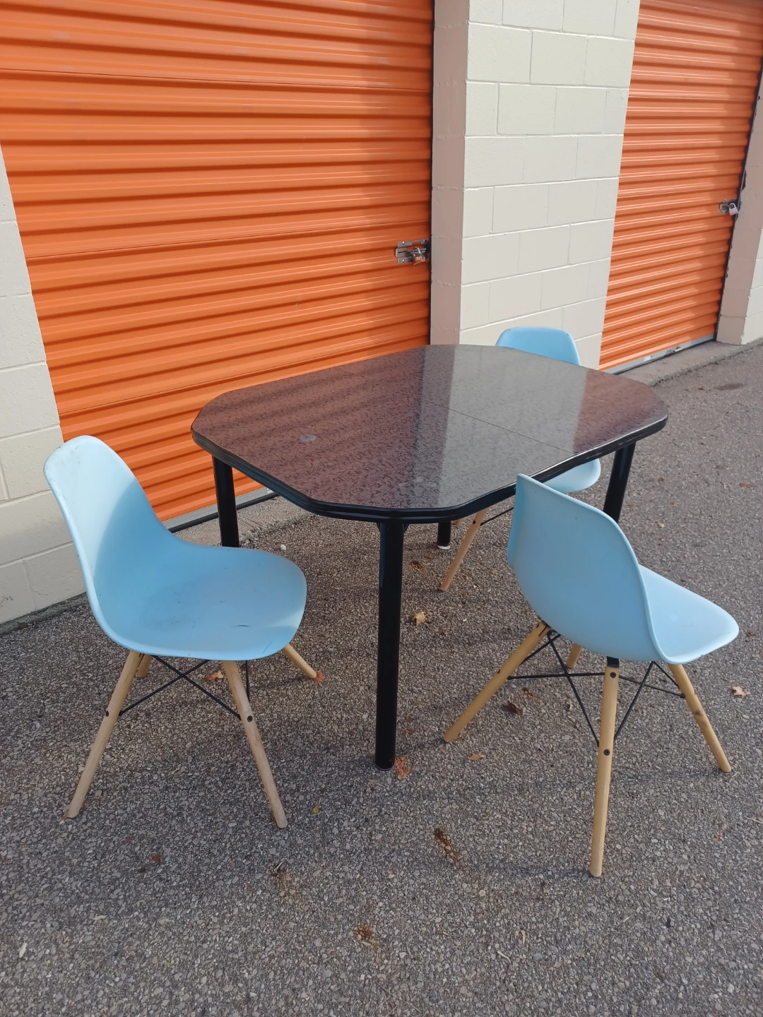 EXTENDABLE DINNING TABLE WITH 3 CHAIRS - photo 2
