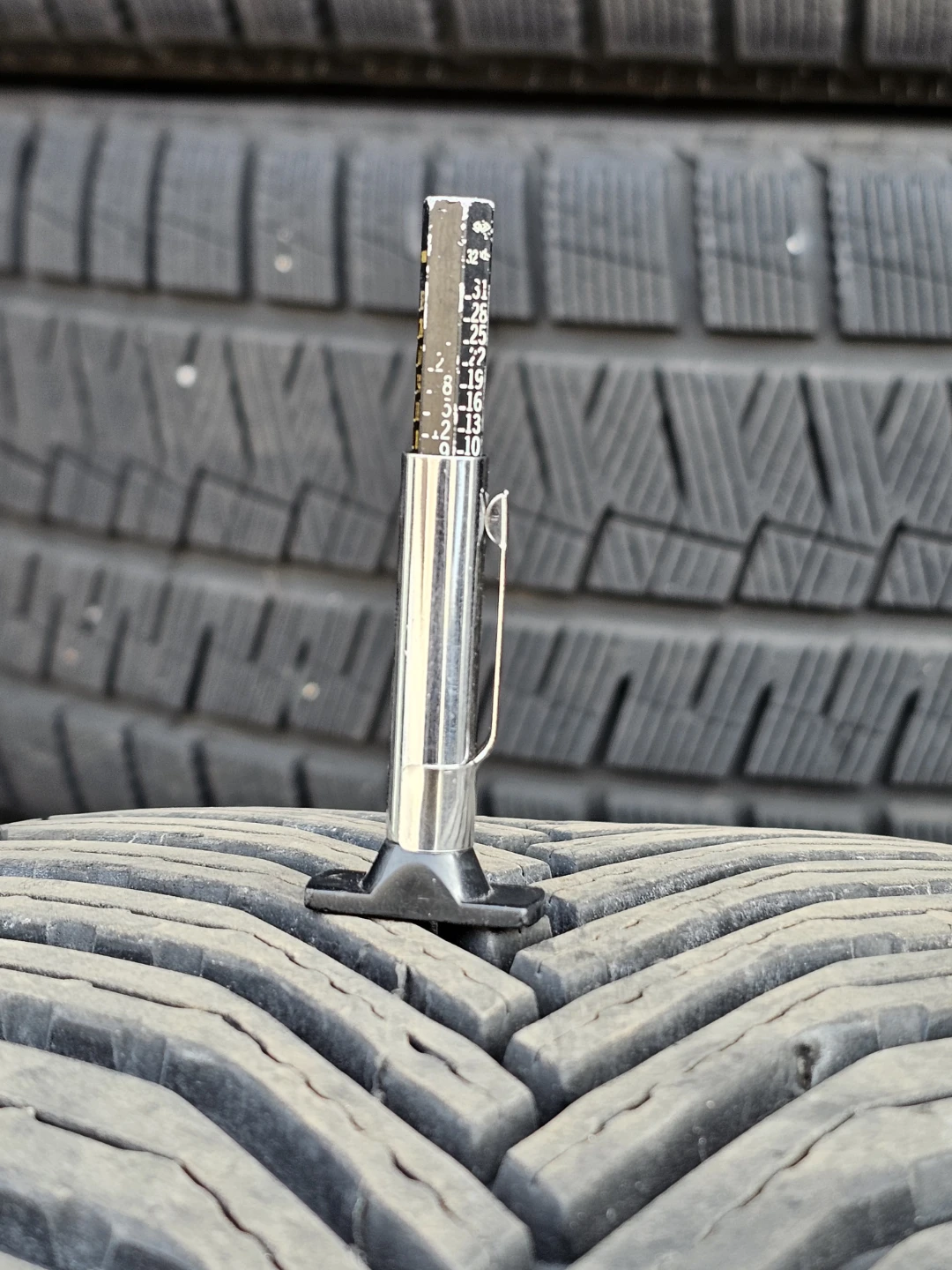 225/55 R18 ALL WEATHER TIRES - photo 5