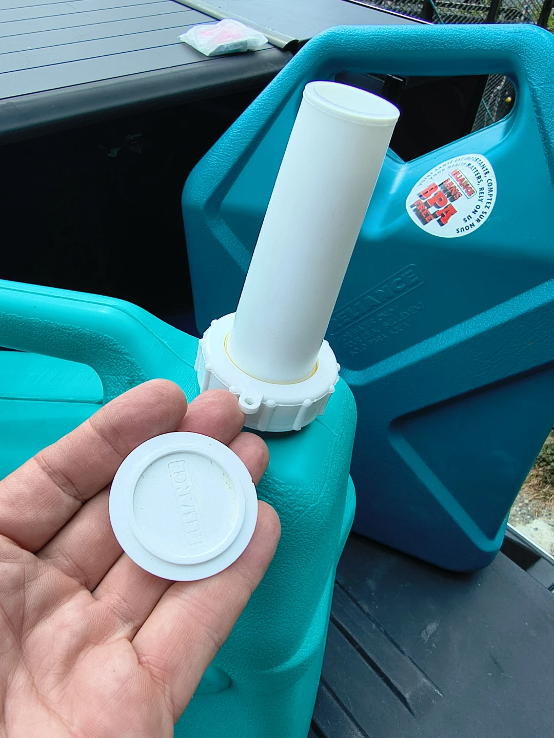 6 & 7 Gallon Camping Water Containers - photo 2