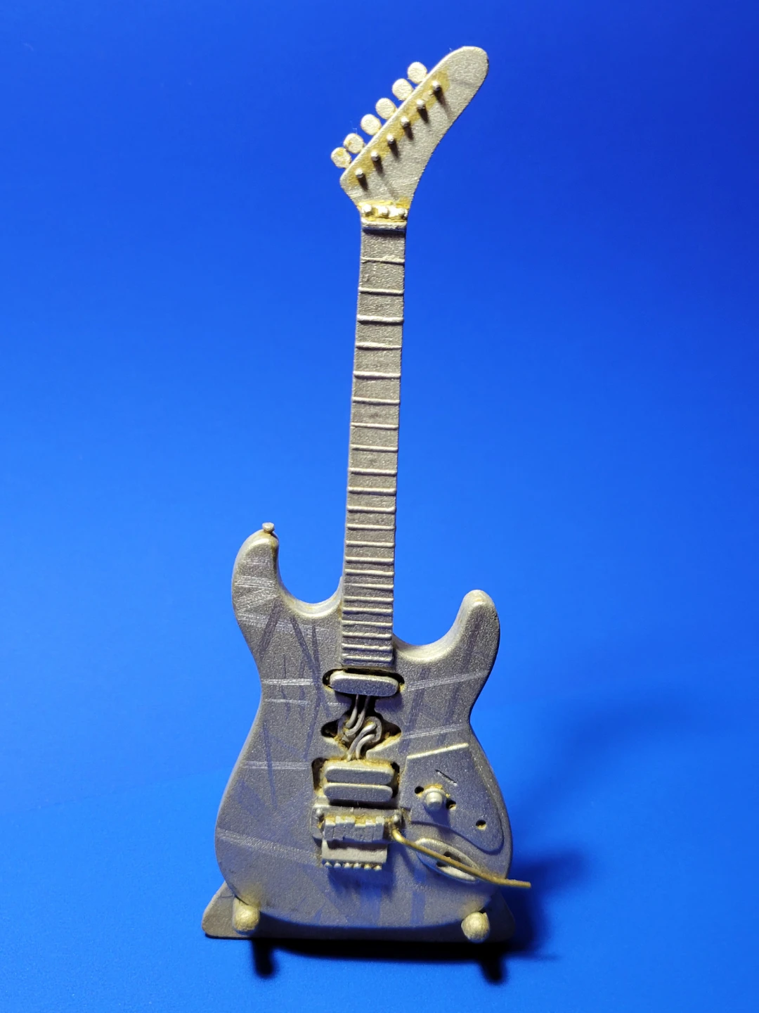 VERY RARE Van Halen EVH Frankenstein Miniature Guitar - photo 3