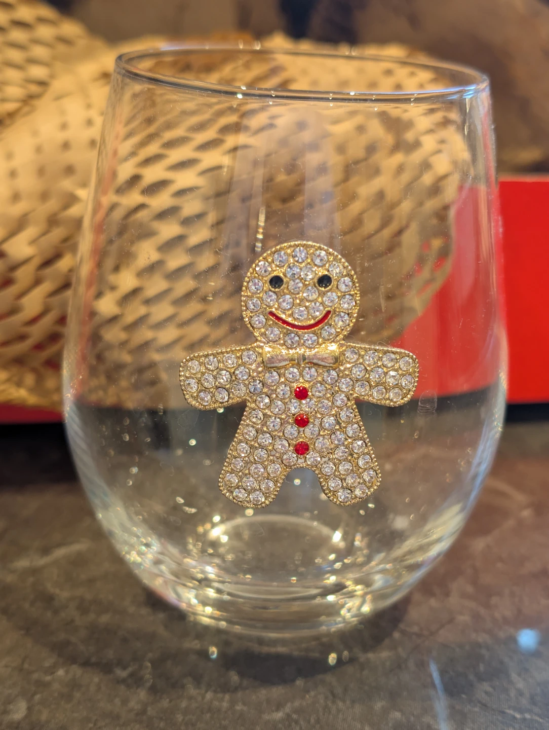 Set of 4 gingerman wine glasses.