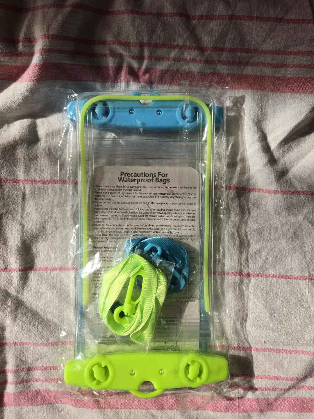 Waterproof Phone Pouches Glow-in-Dark - photo 4