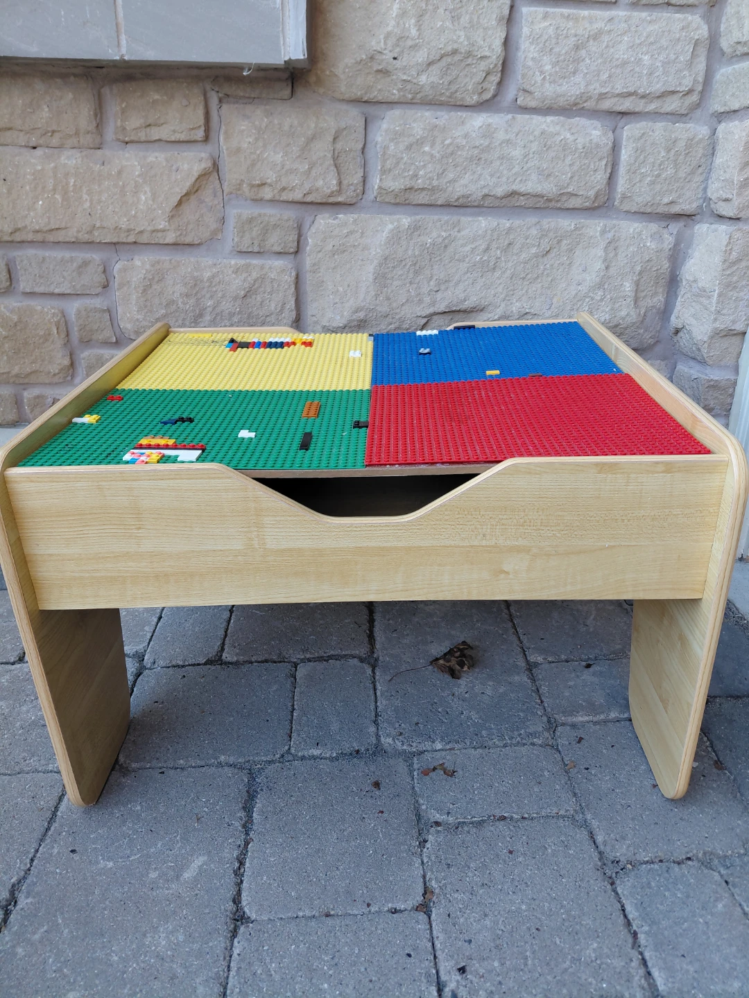 KidKraft 2-in-1 Activity Table