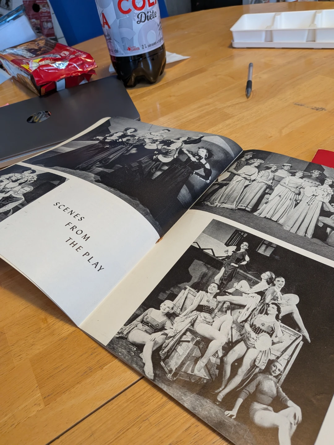 '50s theatre souvenir programs 🏈 - photo 4