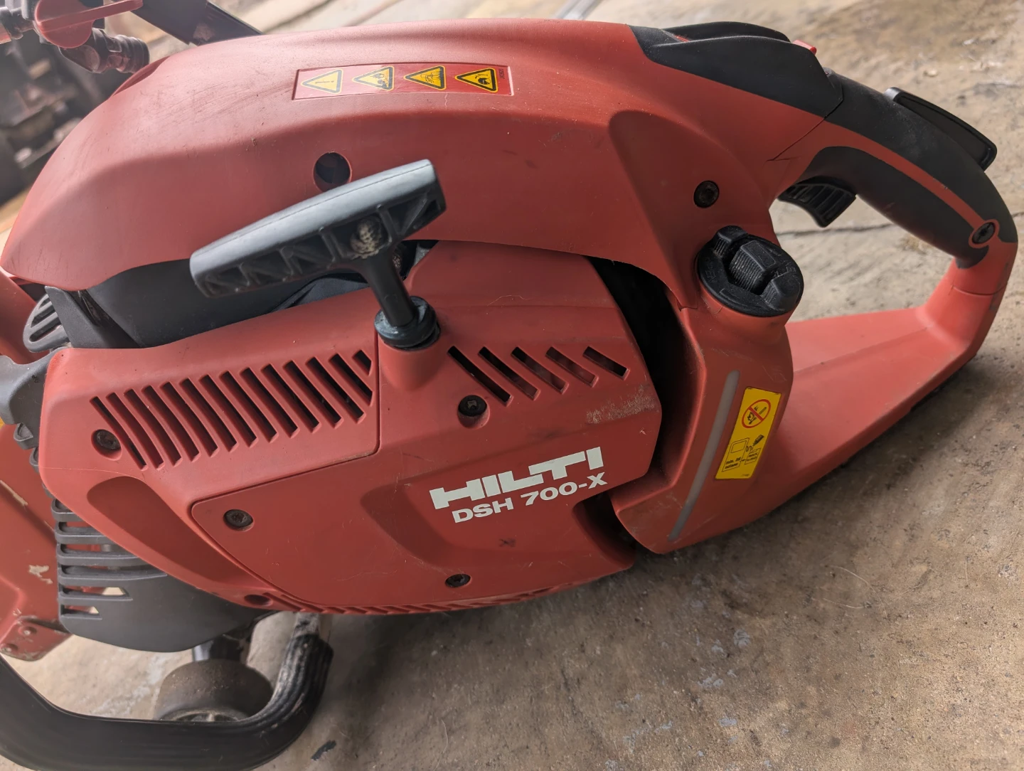Hilti DSH 700-X Cut-off Saw - photo 2