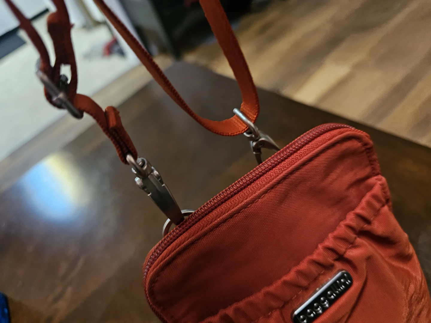 Baggallini Red/Orange NEW RFID crossbody wallet - photo 5