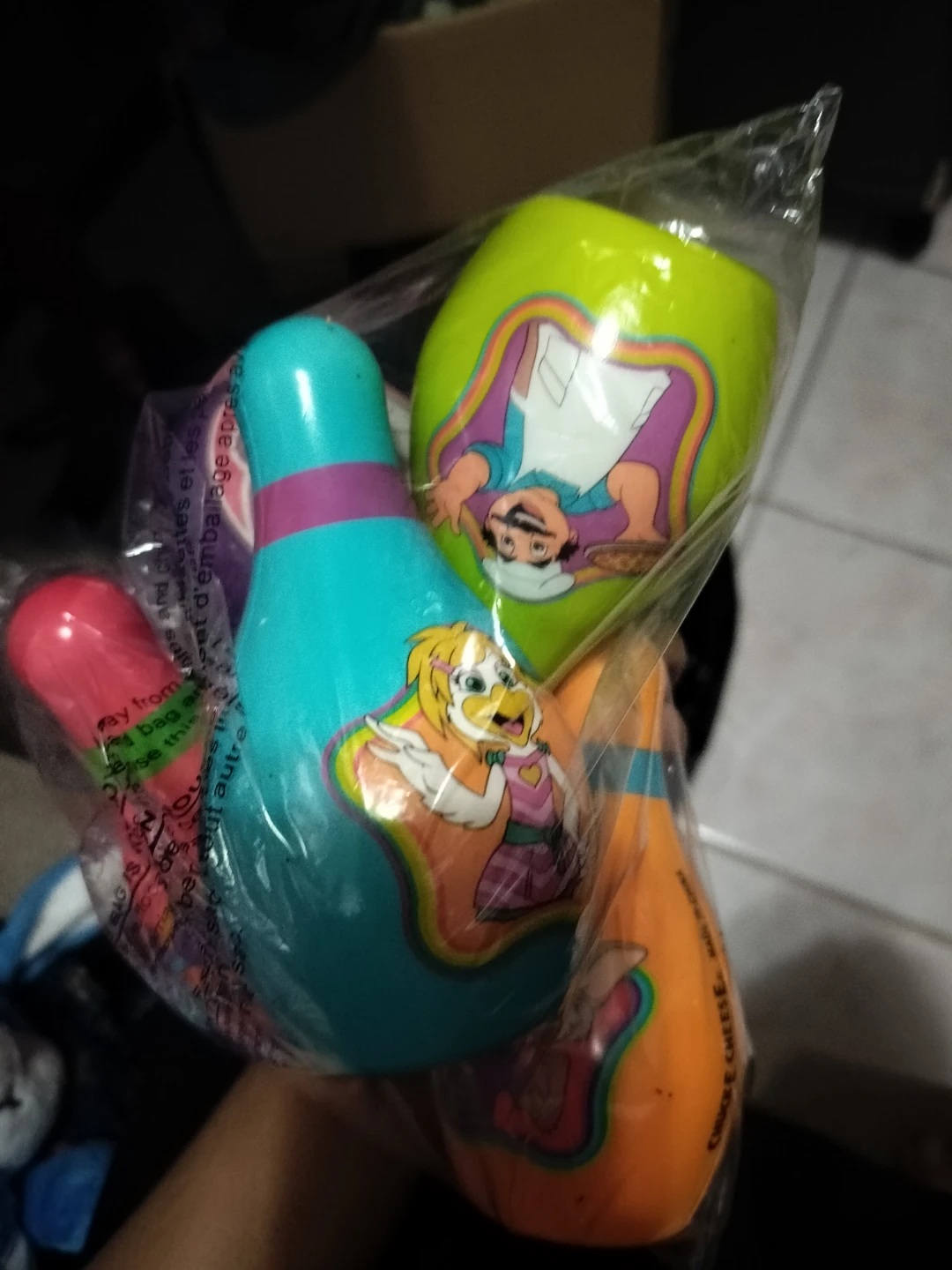 🏈Chuck E. Cheese Bowling Set of 6 and 2 balls - photo 2