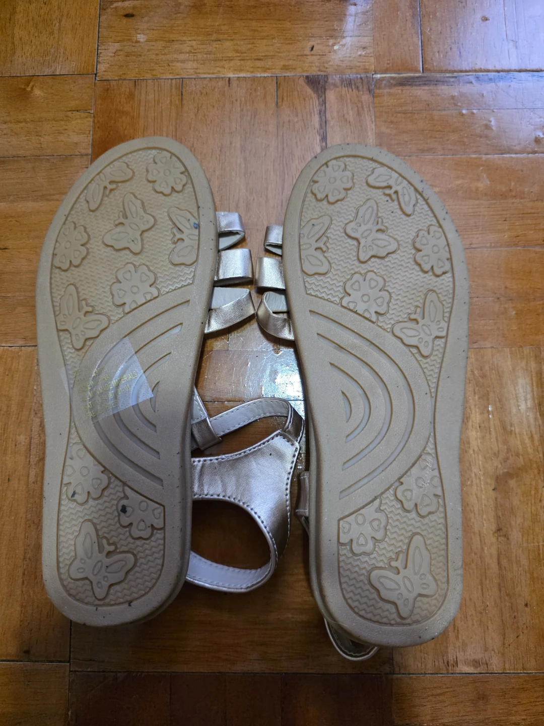 Gabby Marie Gold Flower Sandals Size 3 - photo 5