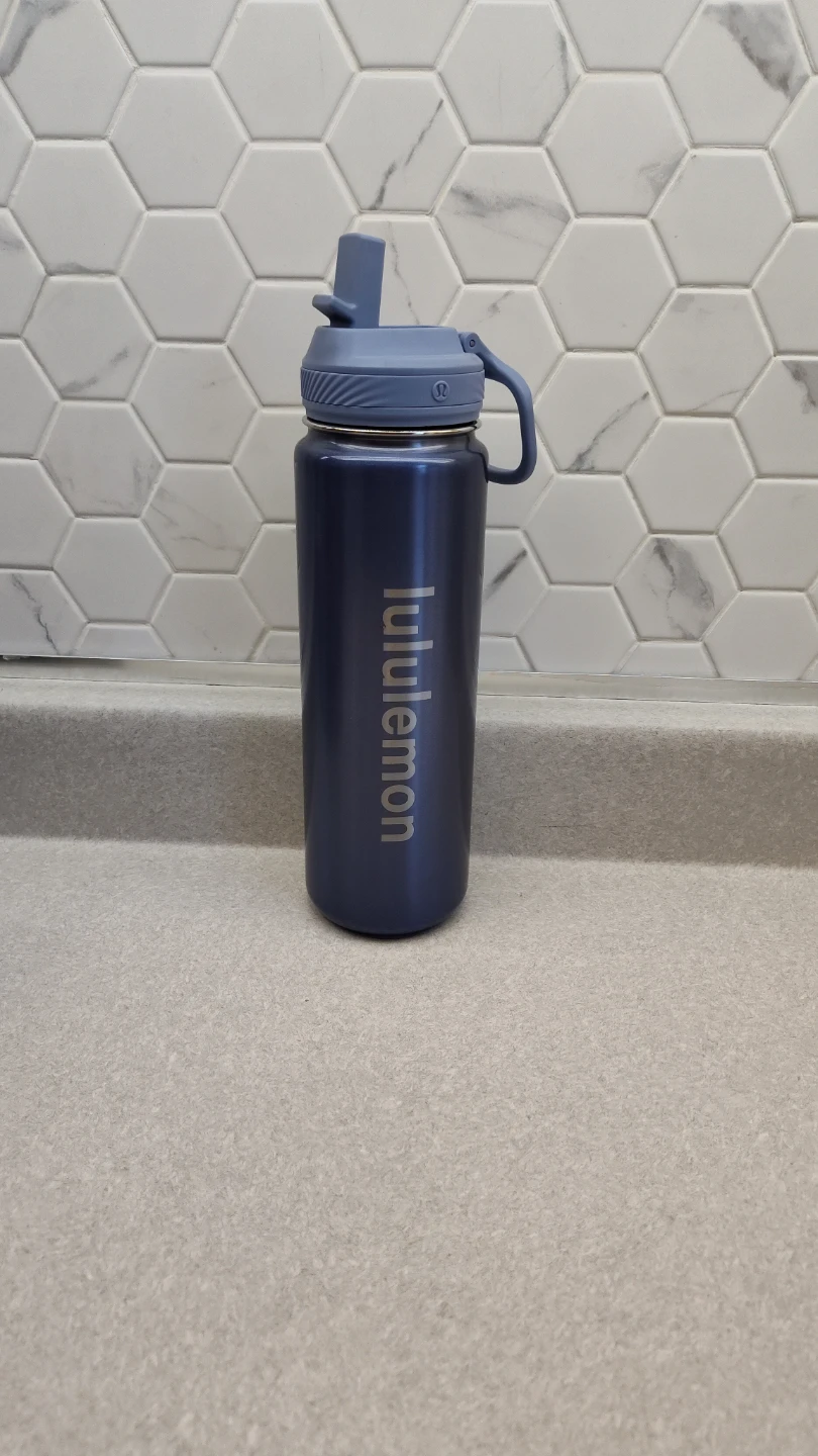 New 24 oz Lululemon water bottle - photo 3