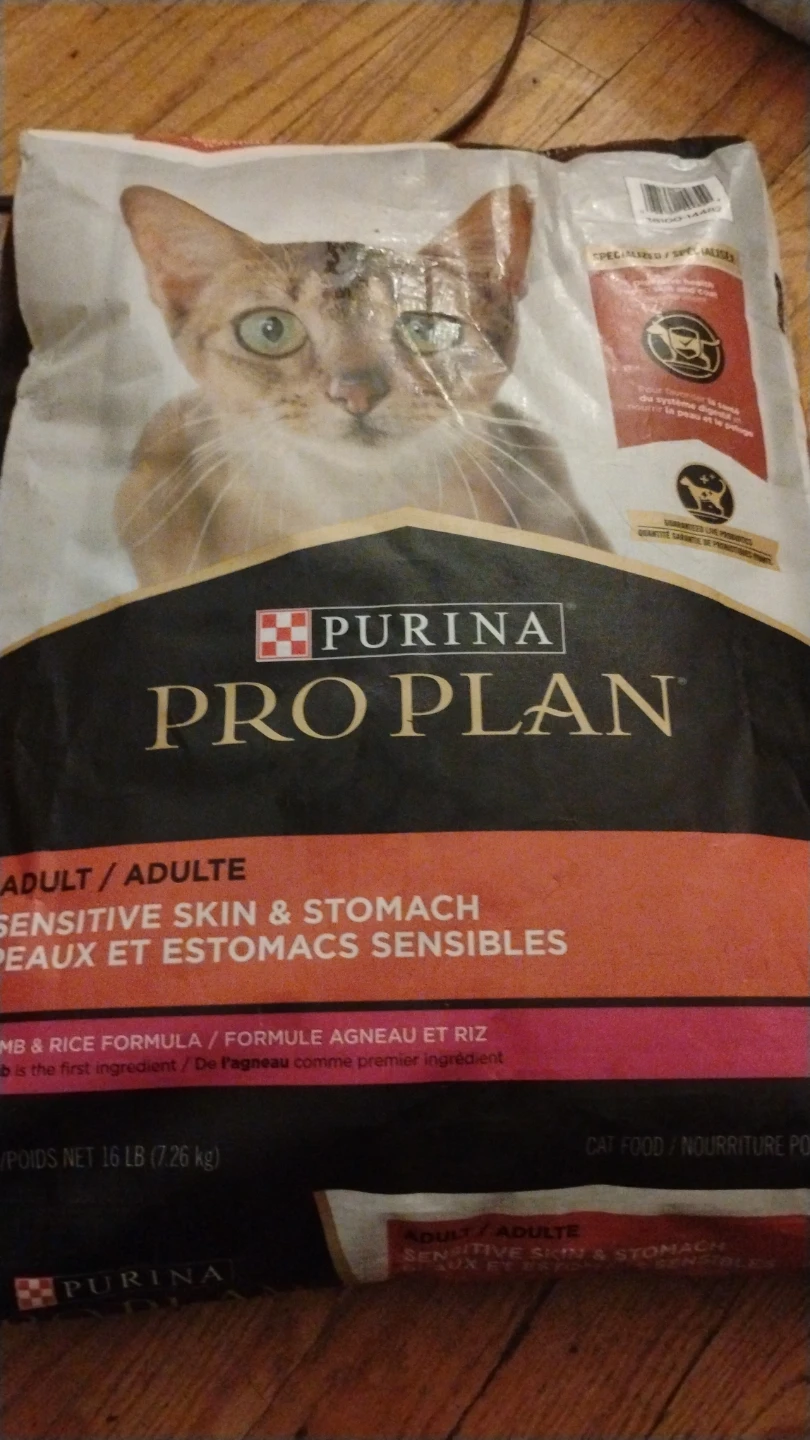 Purina Pro Plan Sensitive Skin & Stomach Cat Food 16lb