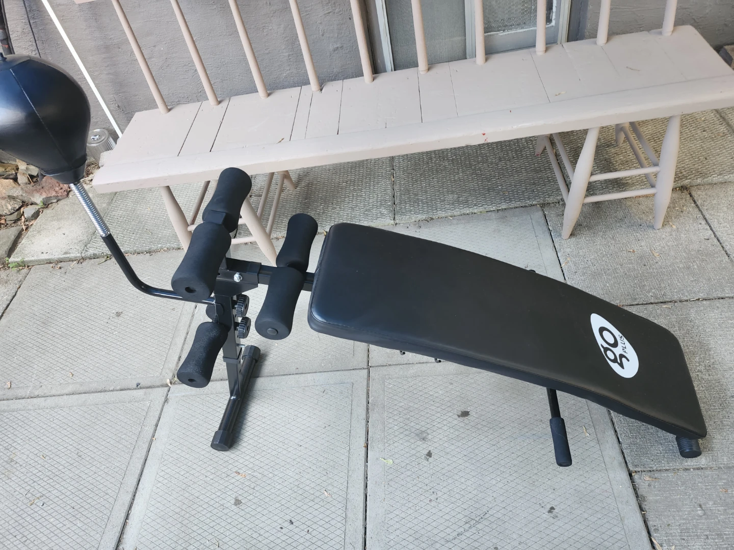 GoPlus Sit-Up Bench with Speed Bag LIKE NEW