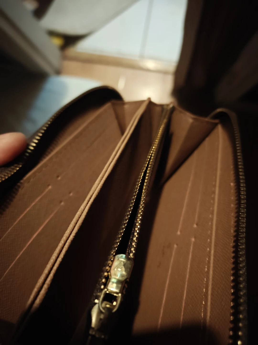 Louis Vuitton Monogram Zippy Wallet - photo 2