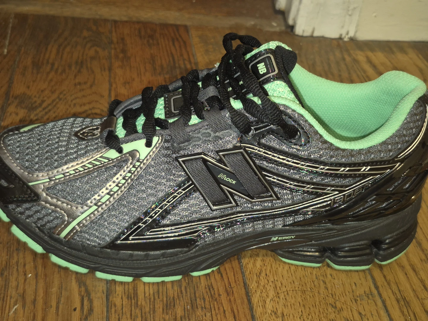 New Balance 1906 Sneakers