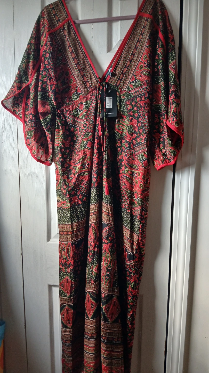 Fashion Nova Red and Black Printed Maxi Dress