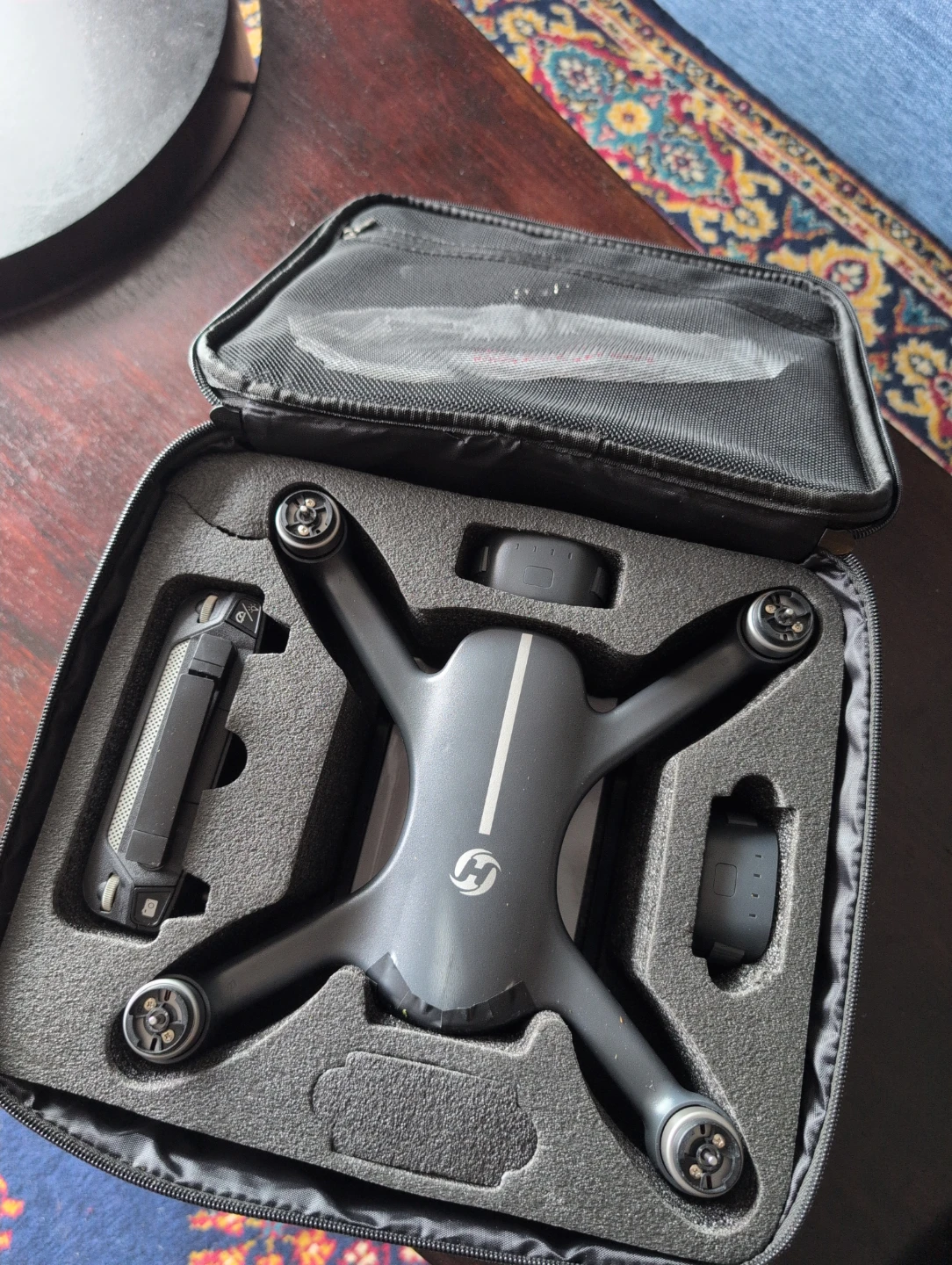 Holystone HS700E drone