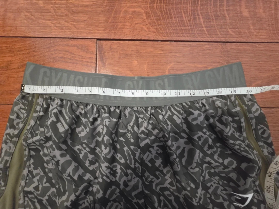 Gymshark Training Loose Fit Shorts - Large - photo 5