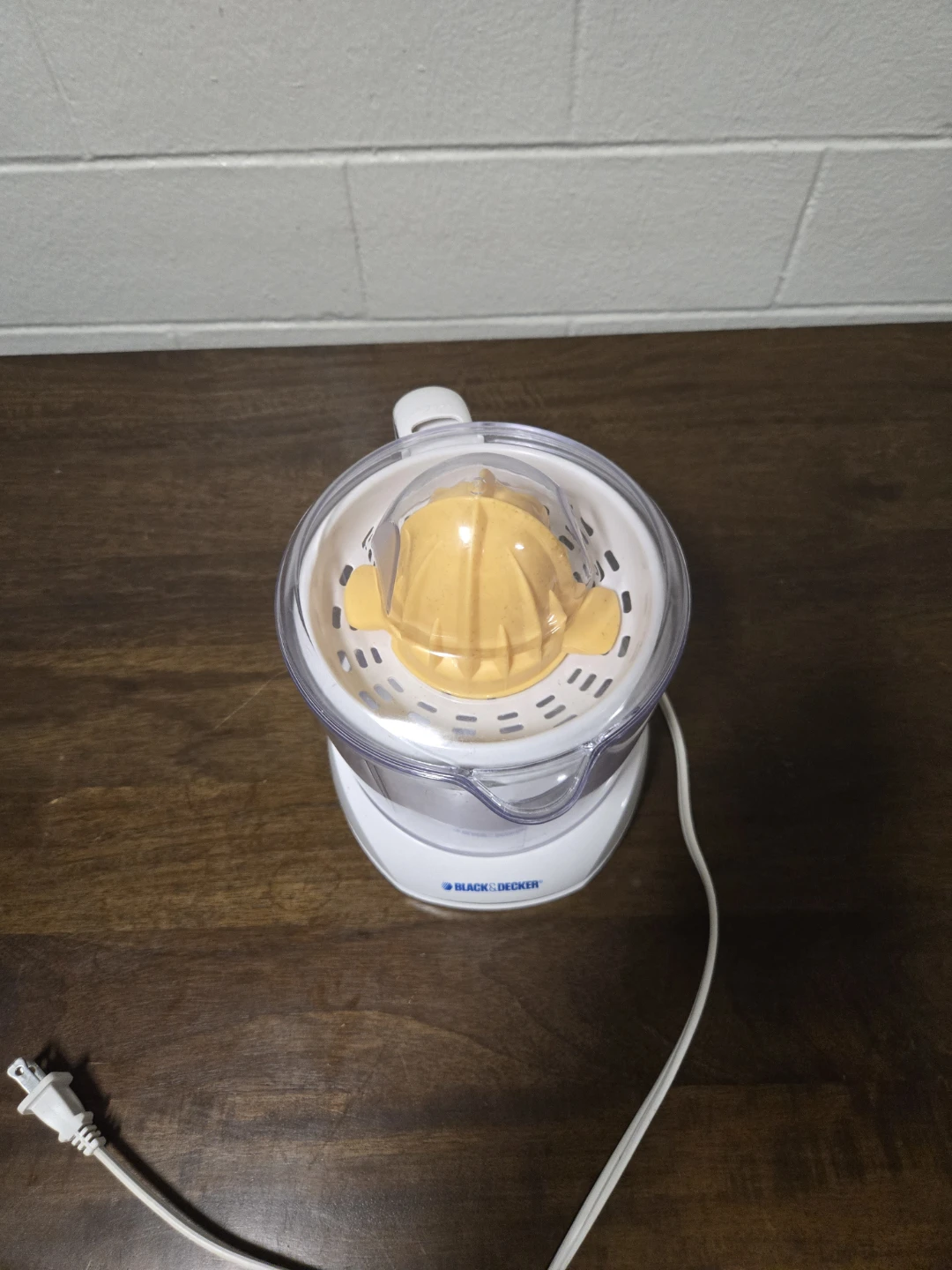 Black & Decker Electric Citrus Juicer - photo 2